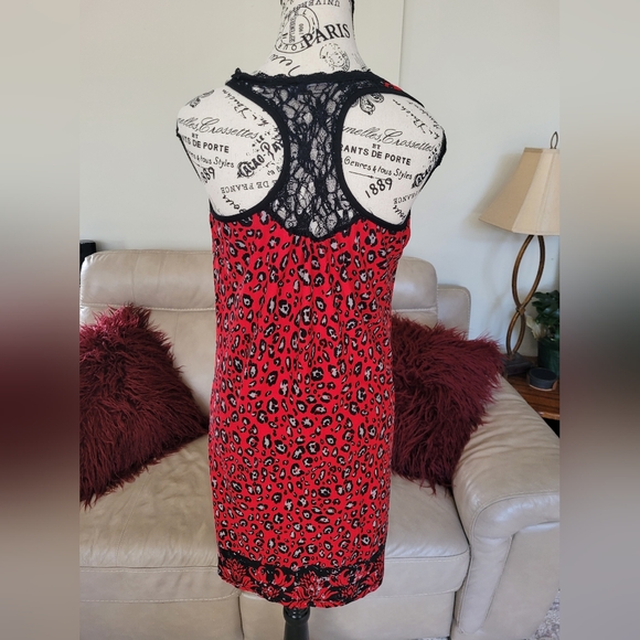 🌻 3 for $15 Dream Sleepers womans nightie. Size small. - Picture 2 of 5